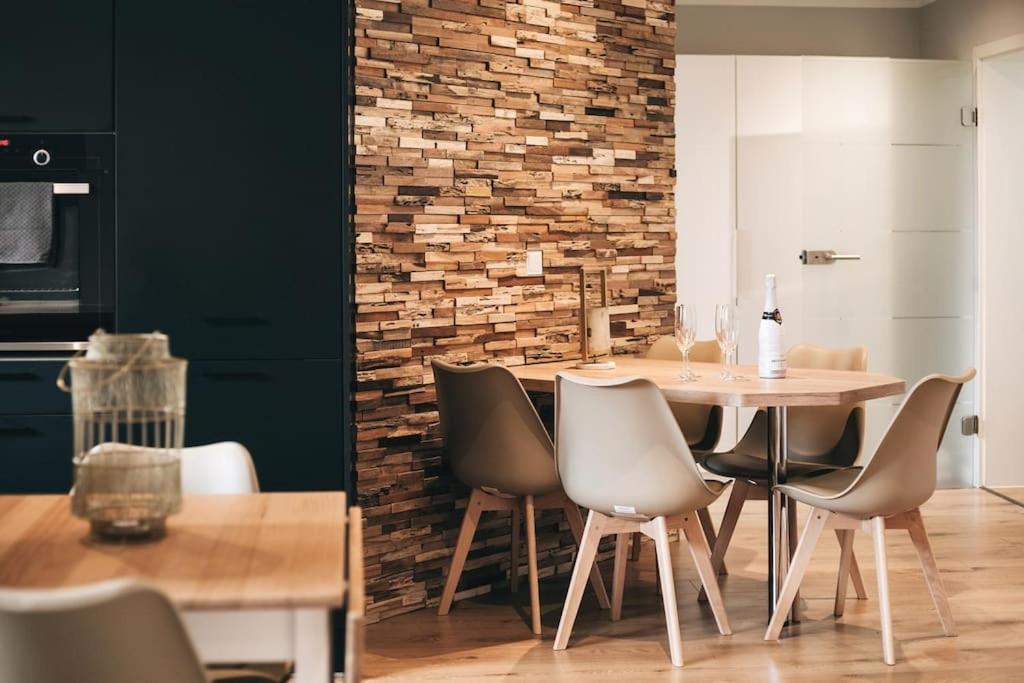 Tip! Toplage In Dresden! Moderne 100 Qm Ferienwohnung Fuer Familien Und Kleine Gruppen 外观 照片